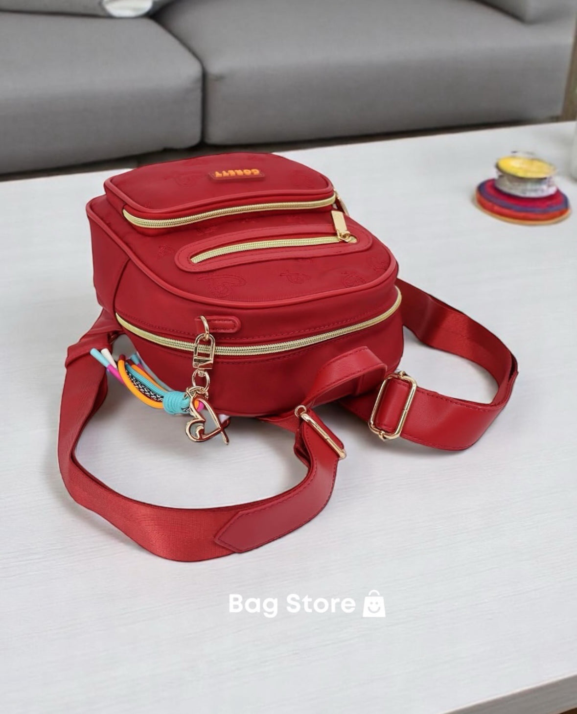 Mochila Gorett Medidas Aprox: 22x28x10