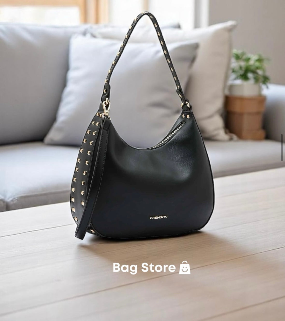 Cartera Chenson Medidas aprox: 26x9x31