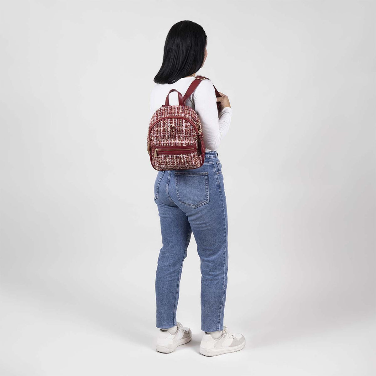 Mochila Gorett Medidas aprox: 28x27x11