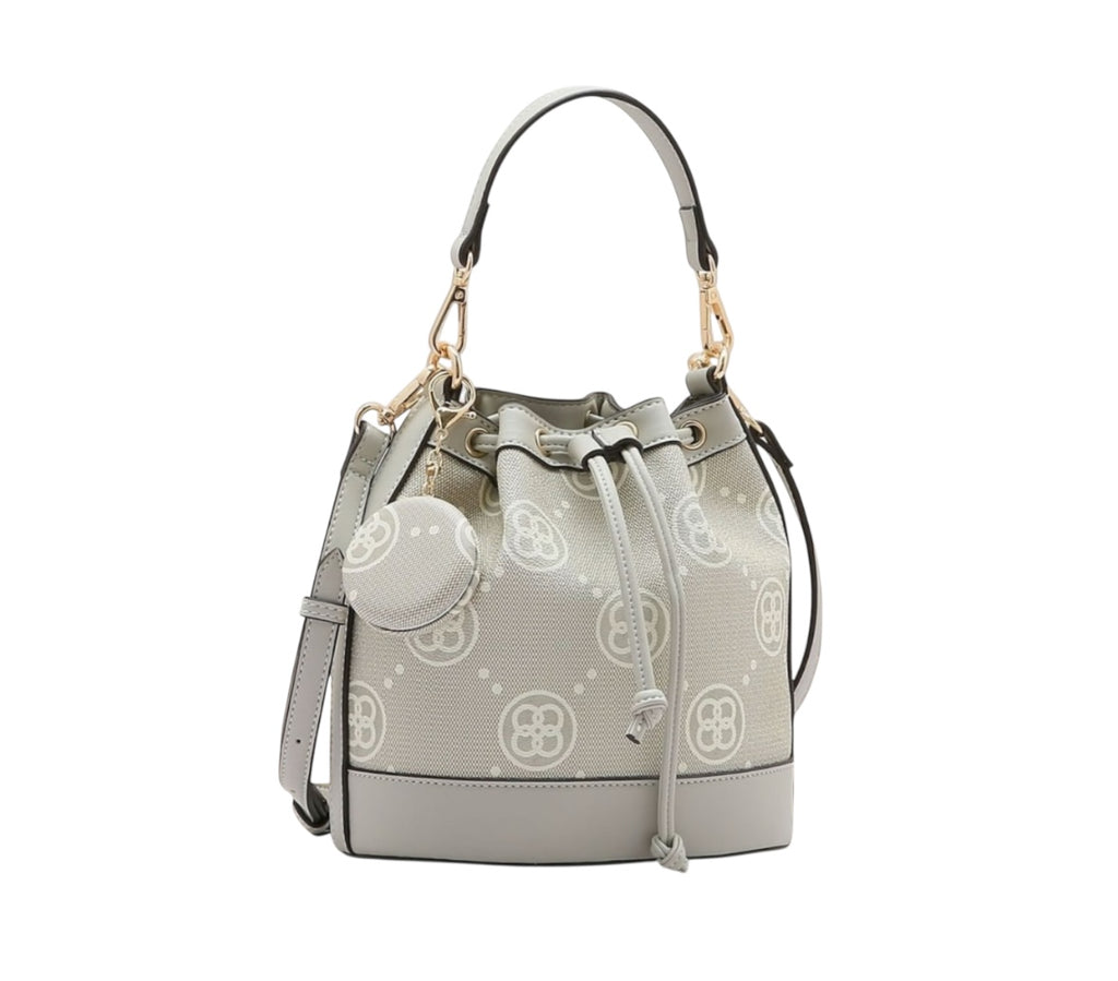 Cartera Chenson Medidas aprox: 21x21x12