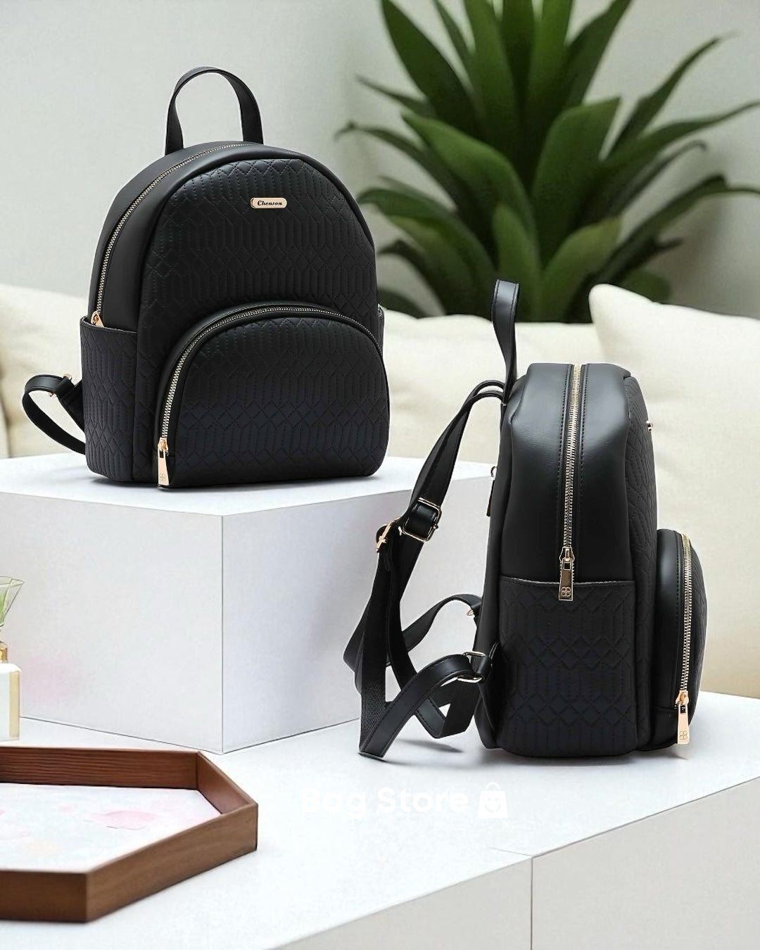 Mochila Chenson Medidas aprox: 31x13x27