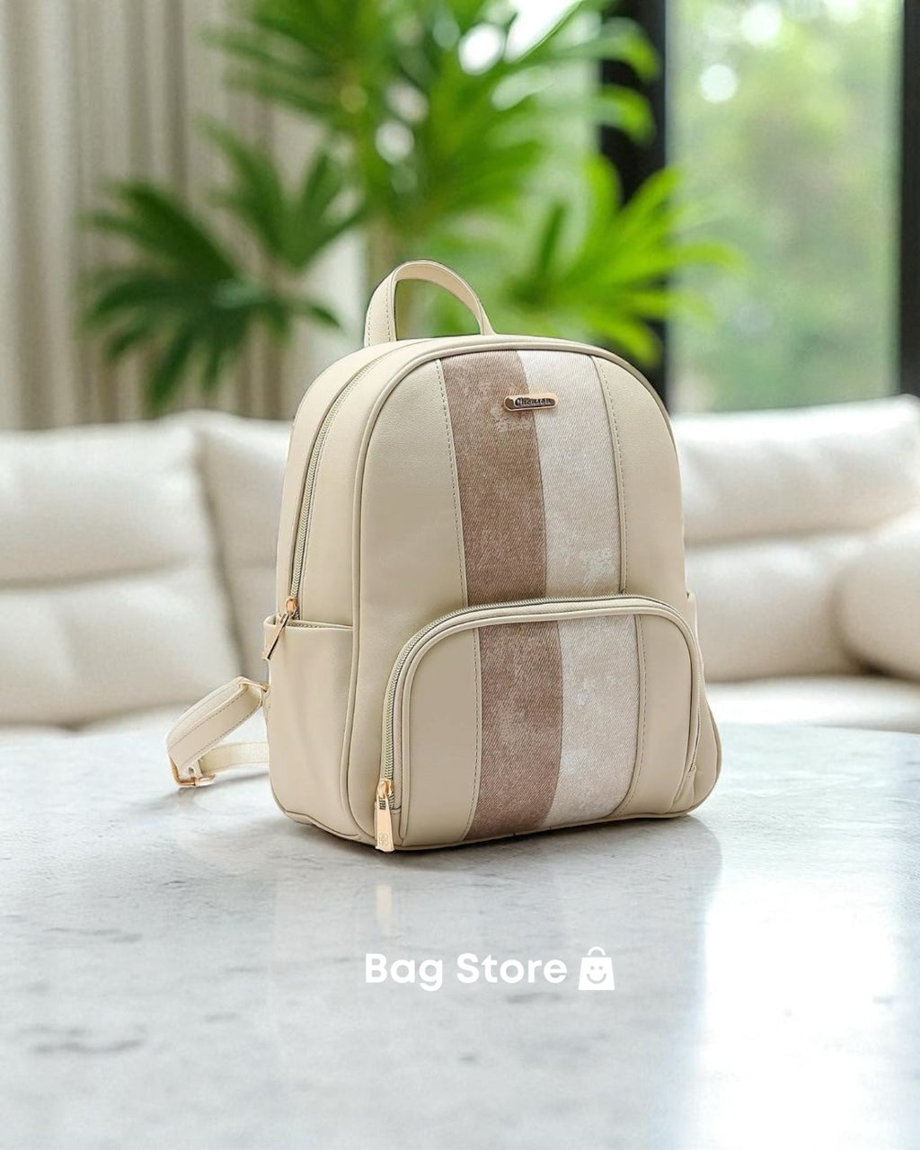 Mochila Chenson Medidas aprox: 30x12x26