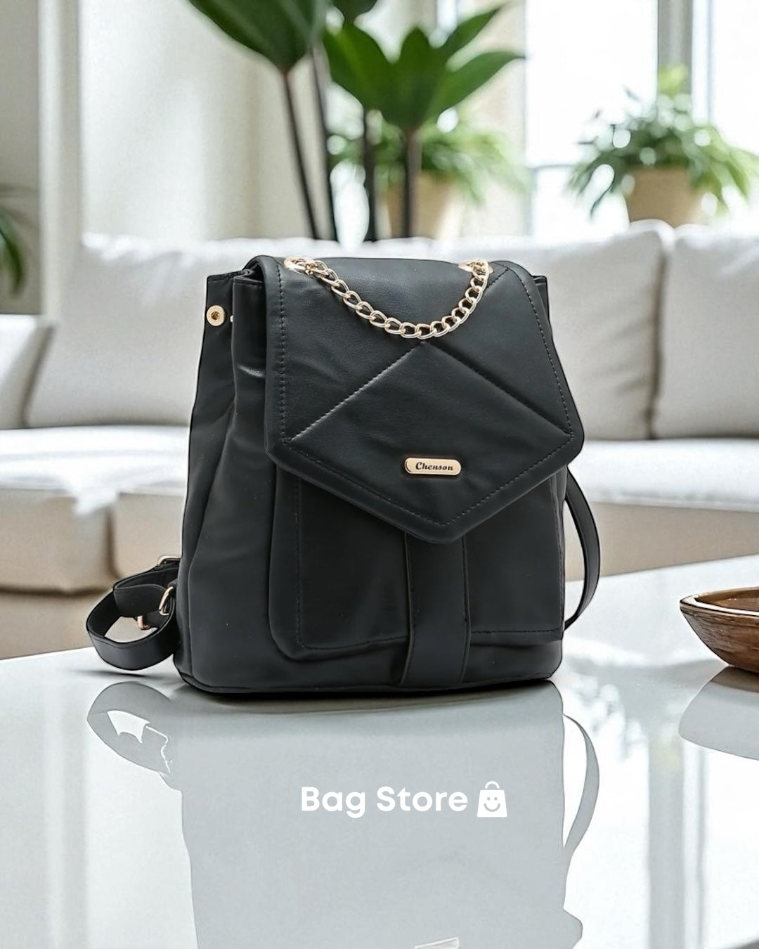 Mochila Chenson Medidas aprox: 26x14x24