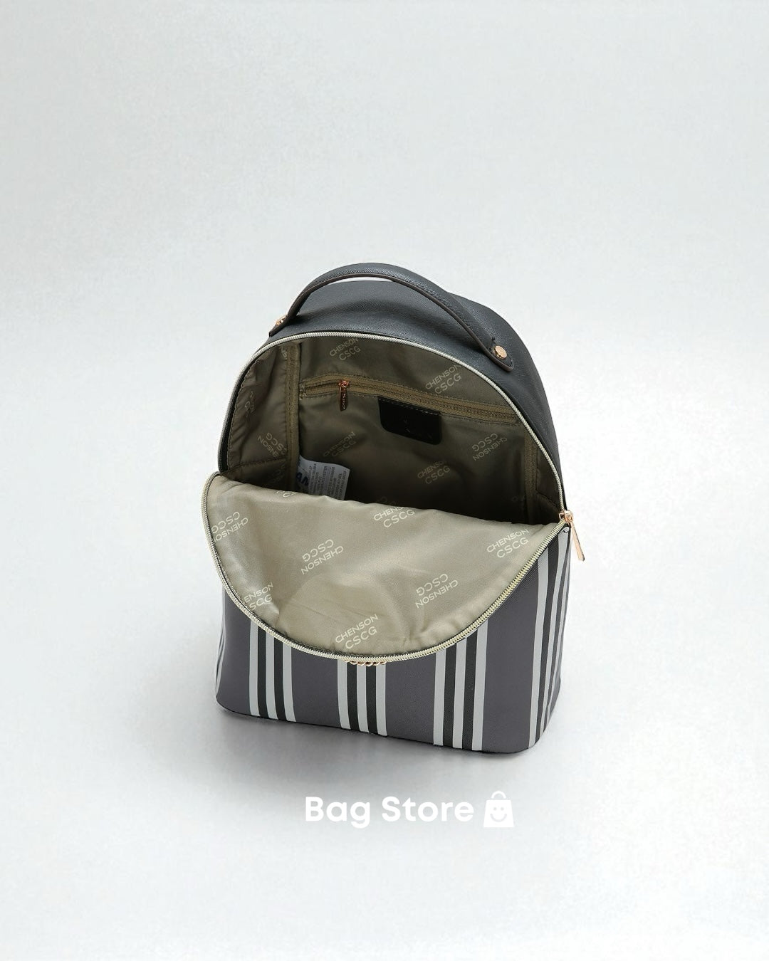 Mochila Chenson Medidas aprox: 32x26x14